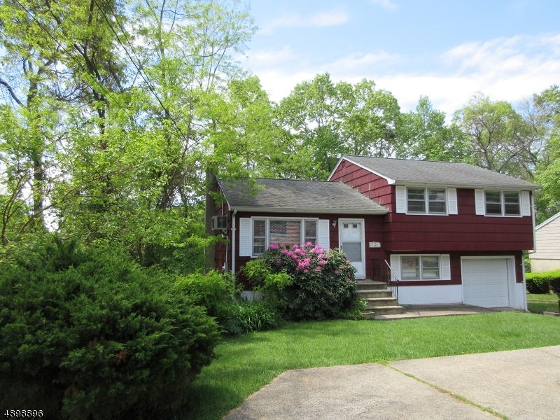 Property Photo:  74 Knolls Rd  NJ 07403 