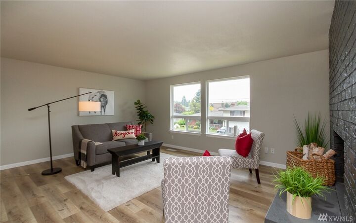 Property Photo: 7813 S Alaska St WA 98408