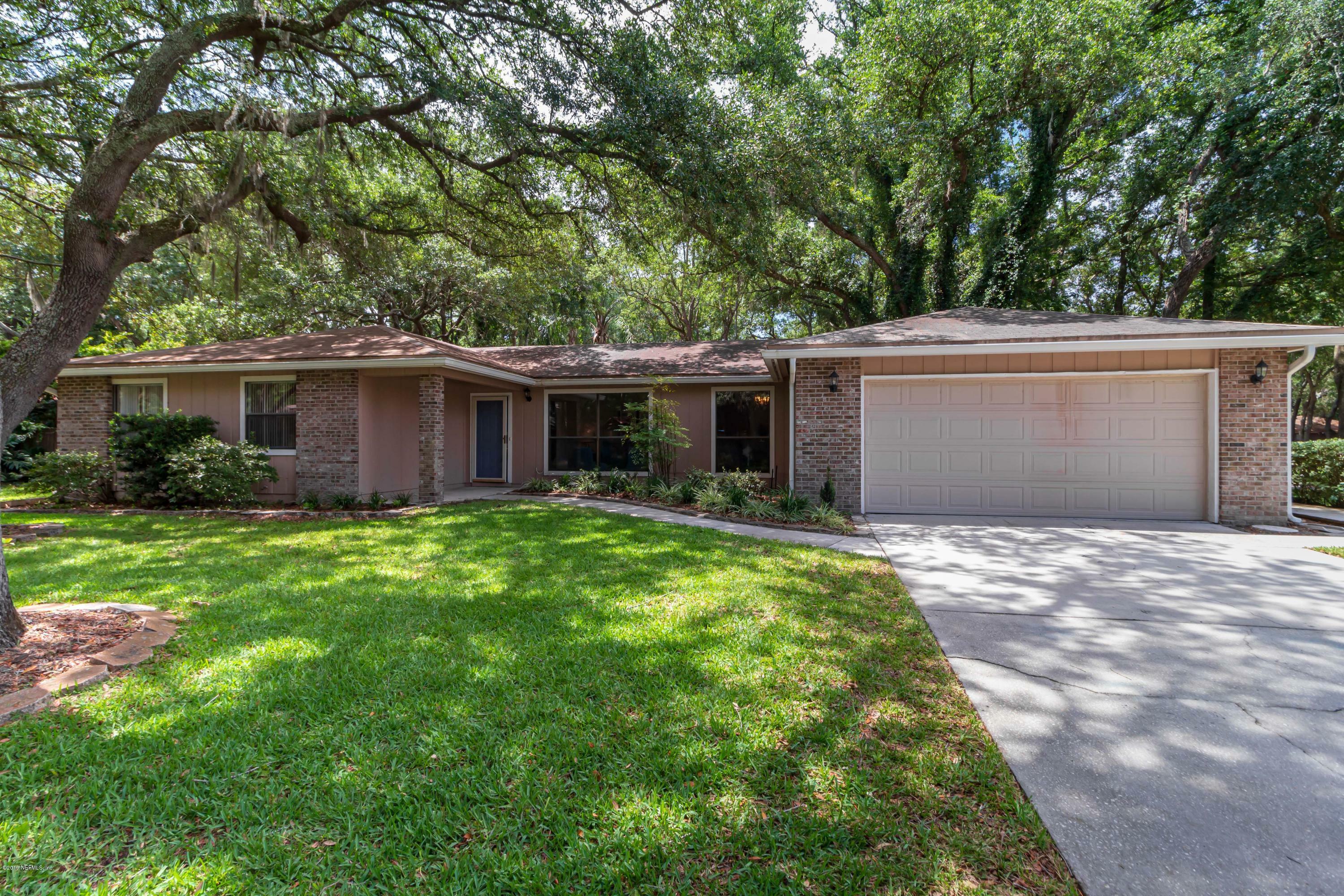 Property Photo:  13576 Picarsa Drive  FL 32225 