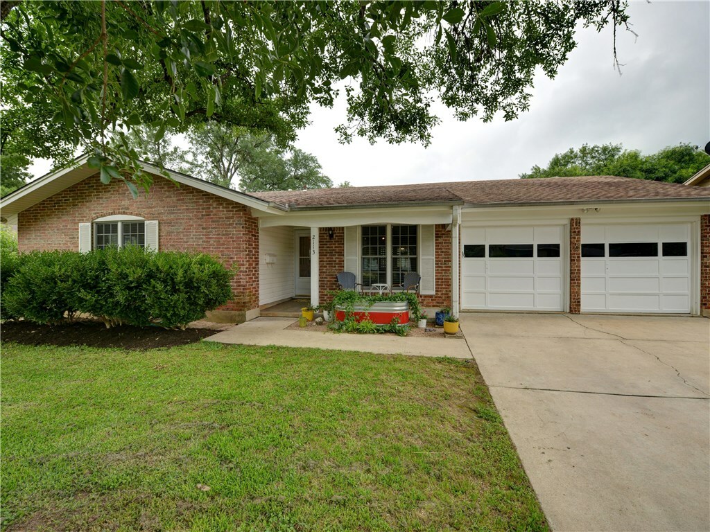 Property Photo:  2113 Falcon Hill Drive  TX 78745 