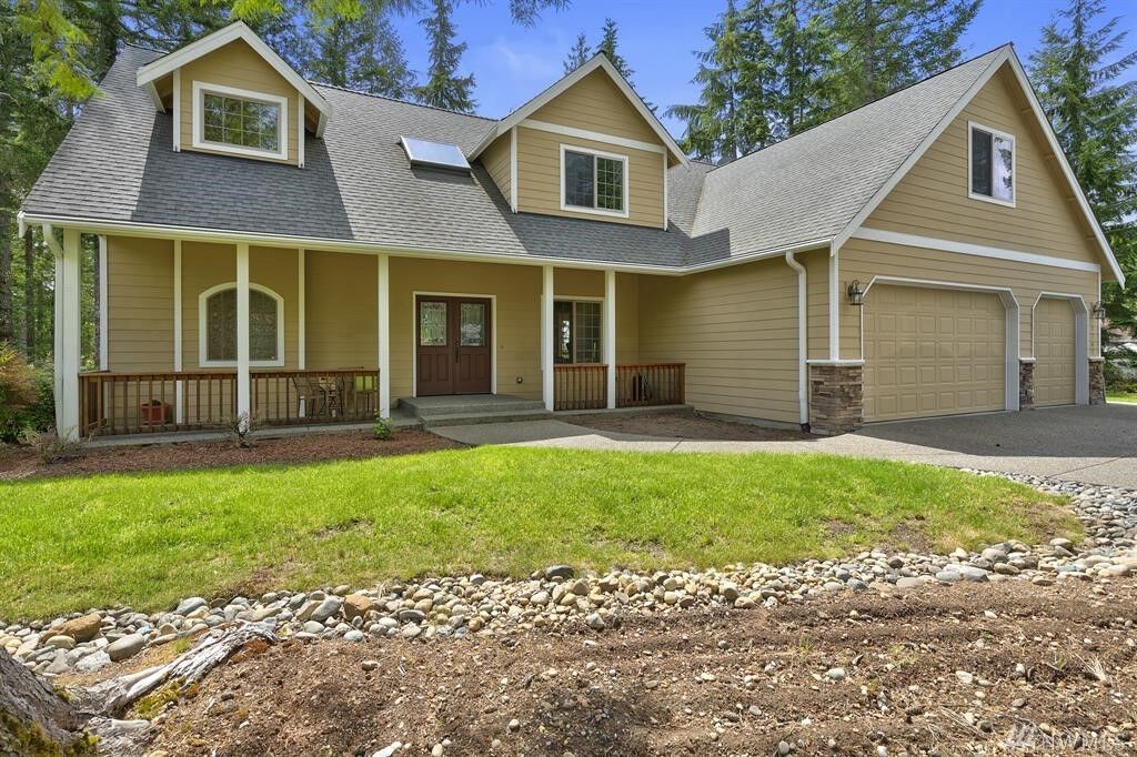 Property Photo:  7767  Cynthia Lane SW  WA 98367 