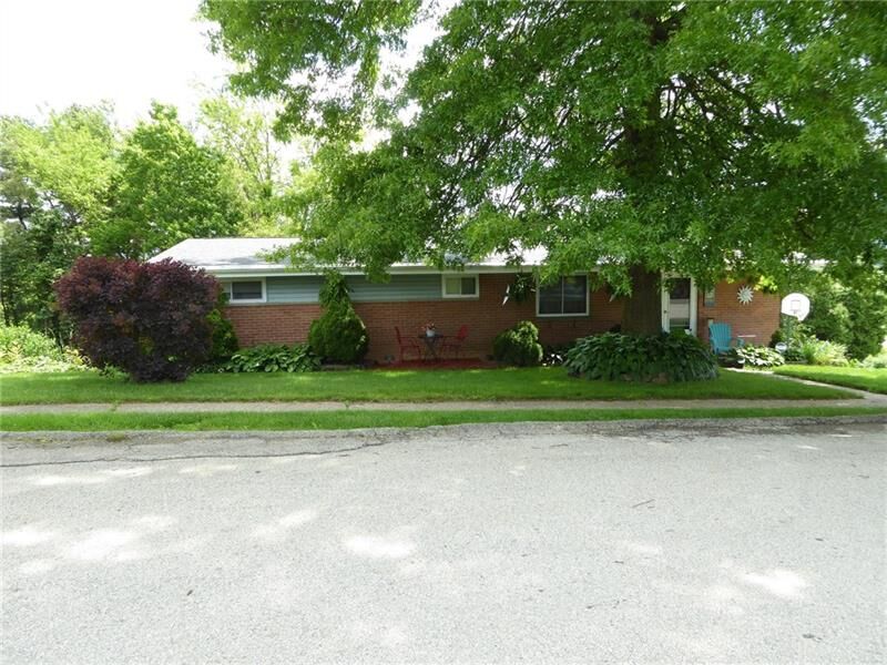 Property Photo: 21 Clinton Drive PA 15401