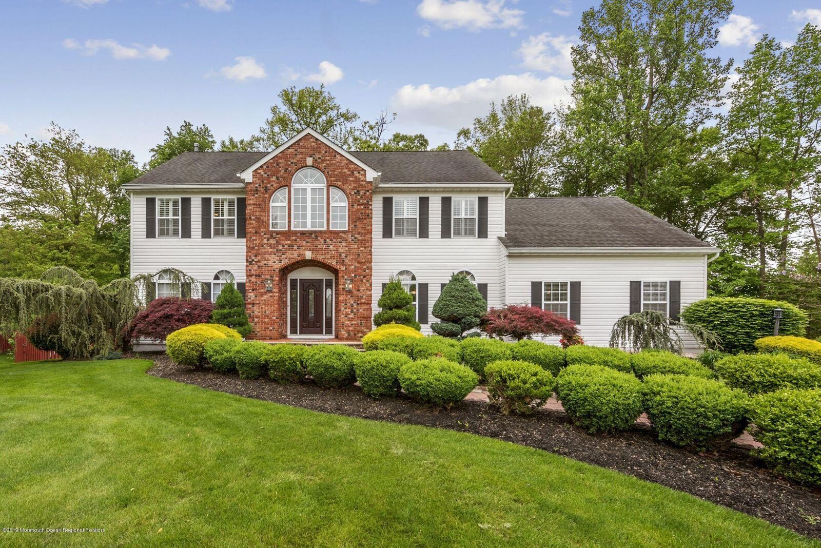 Property Photo: 20 Kimberly Court NJ 08852