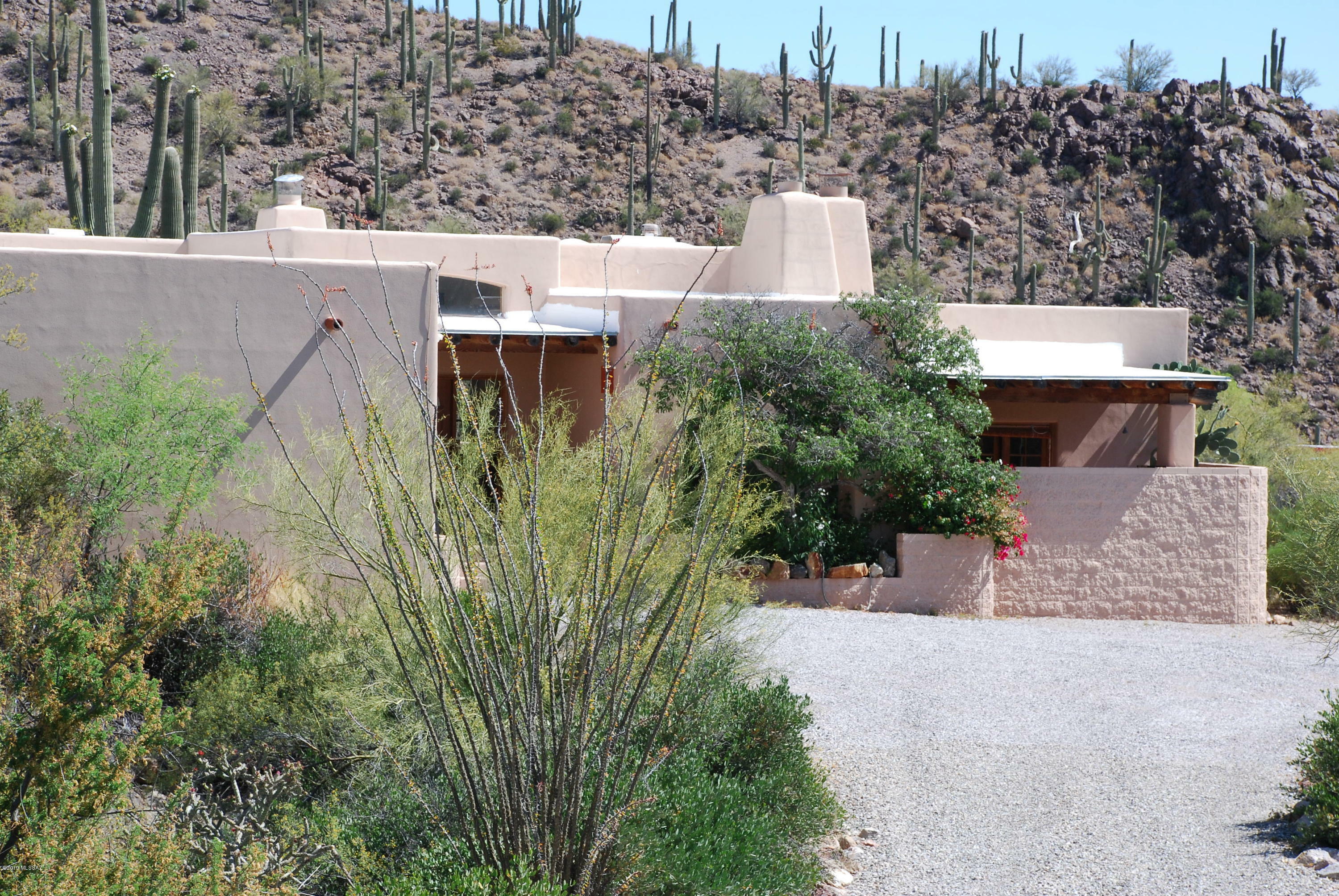 Property Photo: 5140 W Trails End Road AZ 85745