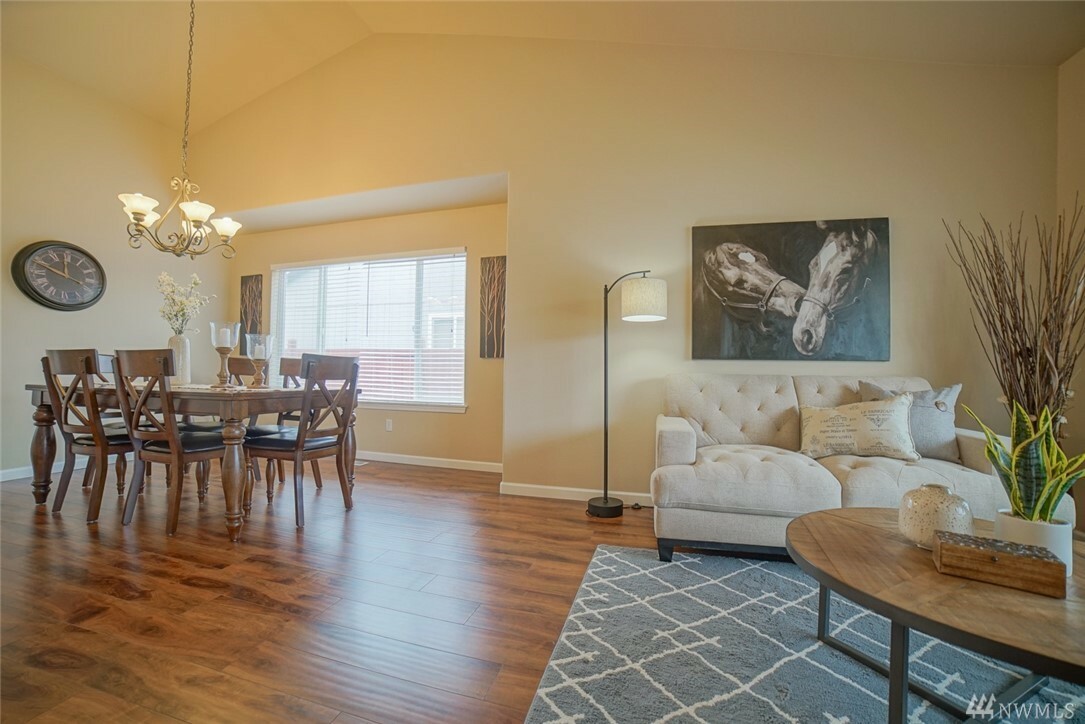 Property Photo: 20211 85th Av Ct E WA 98387