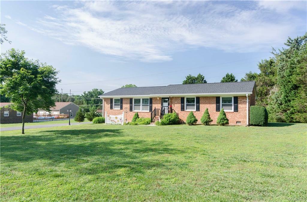 Property Photo:  2701 Fawnwick Drive  VA 23231 