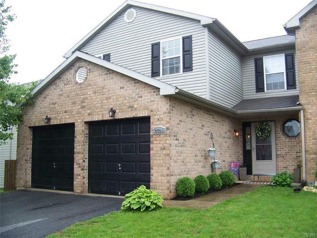 Property Photo:  2720 Chestnut Lane  PA 18040 