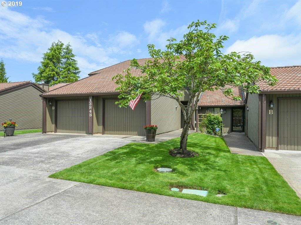 Property Photo:  13848 NW 10th Ct C  WA 98685 