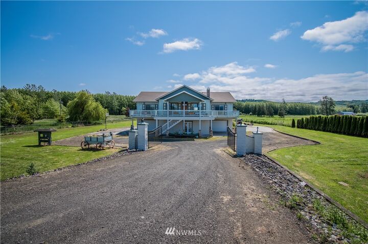 485 W Birnie Slough Road  Cathlamet WA 98612 photo