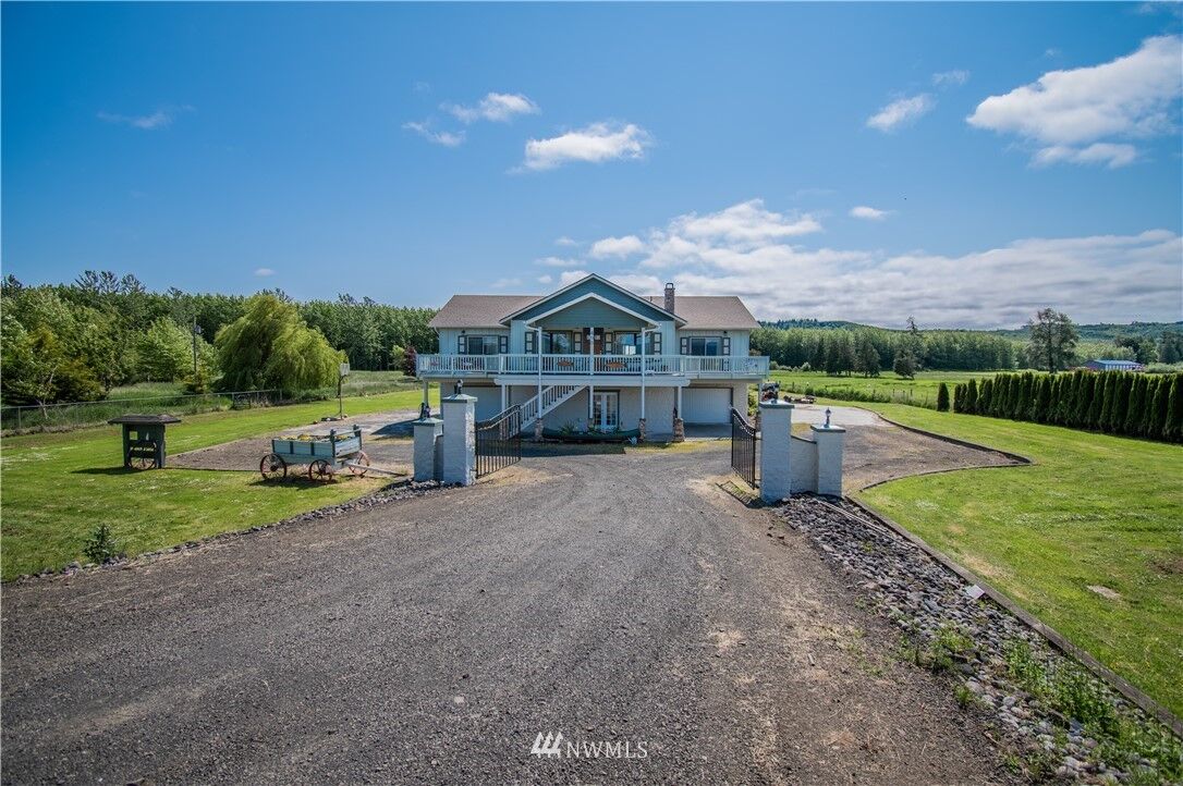 Property Photo:  485 W Birnie Slough Road  WA 98612 