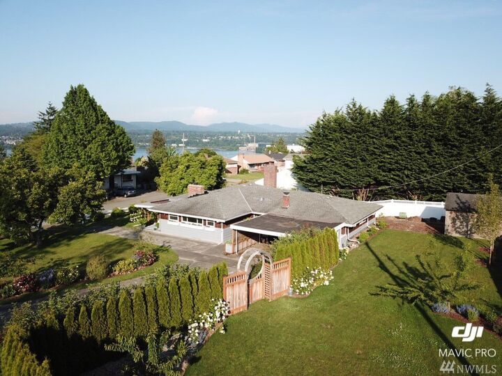 Property Photo: 7705 S Mission Dr WA 98178