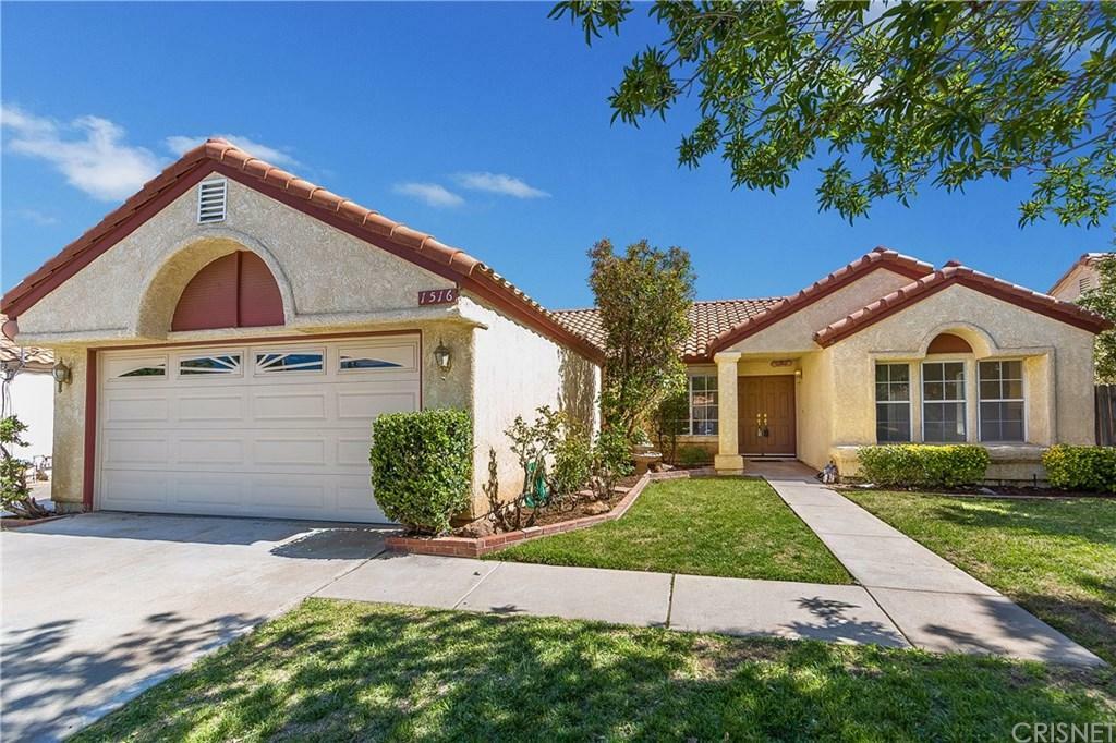 Property Photo:  1516 Windermere Court  CA 93551 