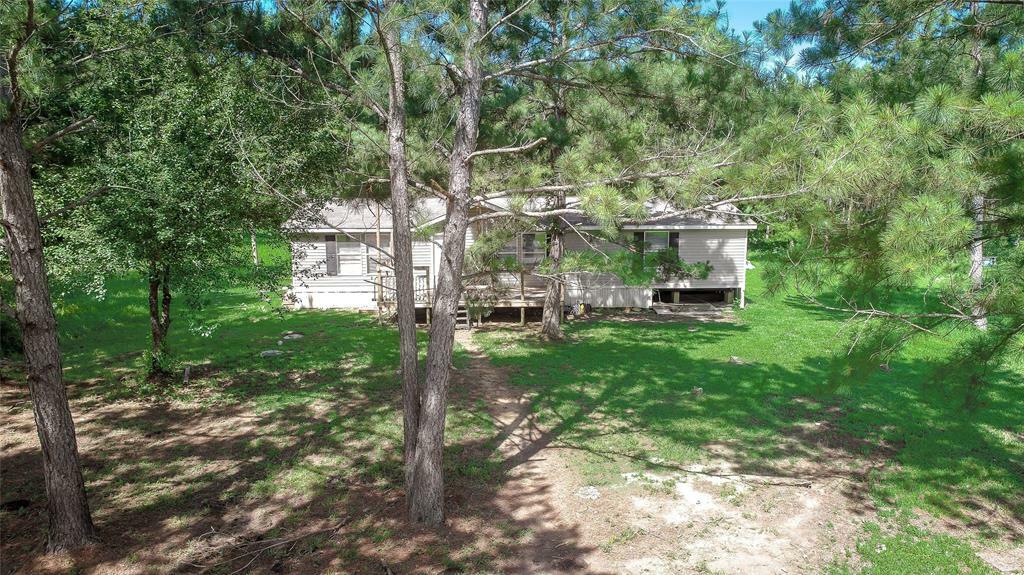 Property Photo: 148 Rogers Road TX 77358