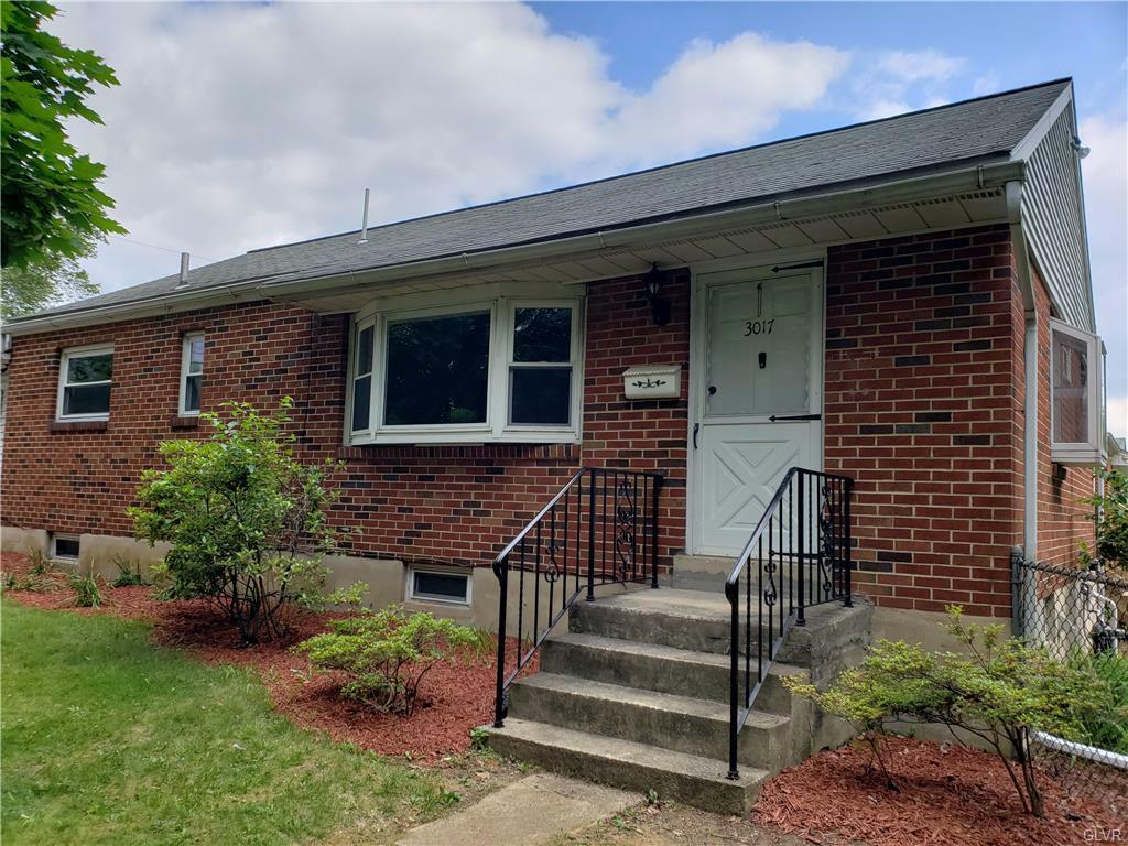 Property Photo: 3017 Arcadia Avenue PA 18103