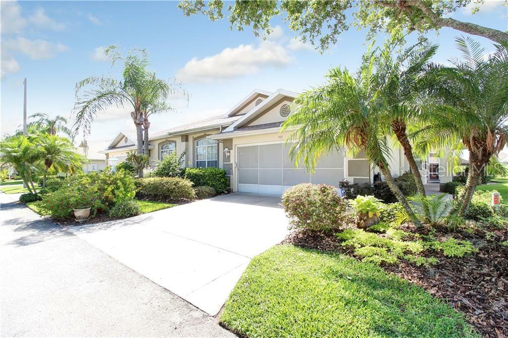 Property Photo:  935 Villeroy Greens Drive 935  FL 33573 