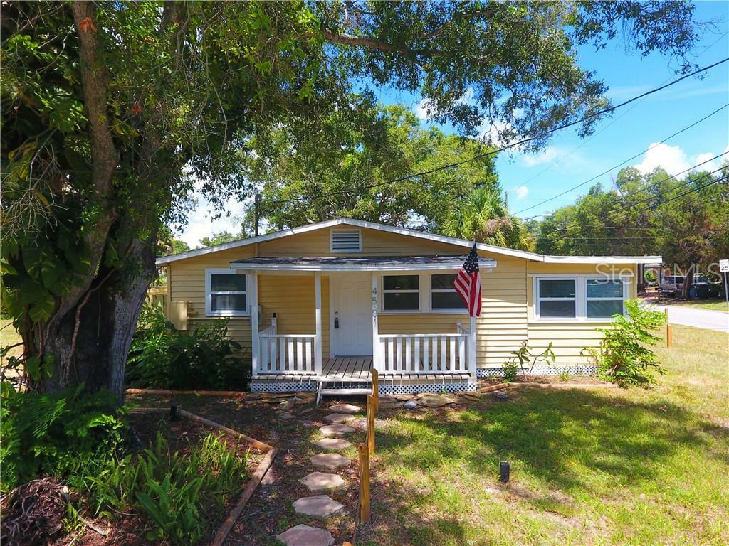 Property Photo: 4501 43rd Street N FL 33714
