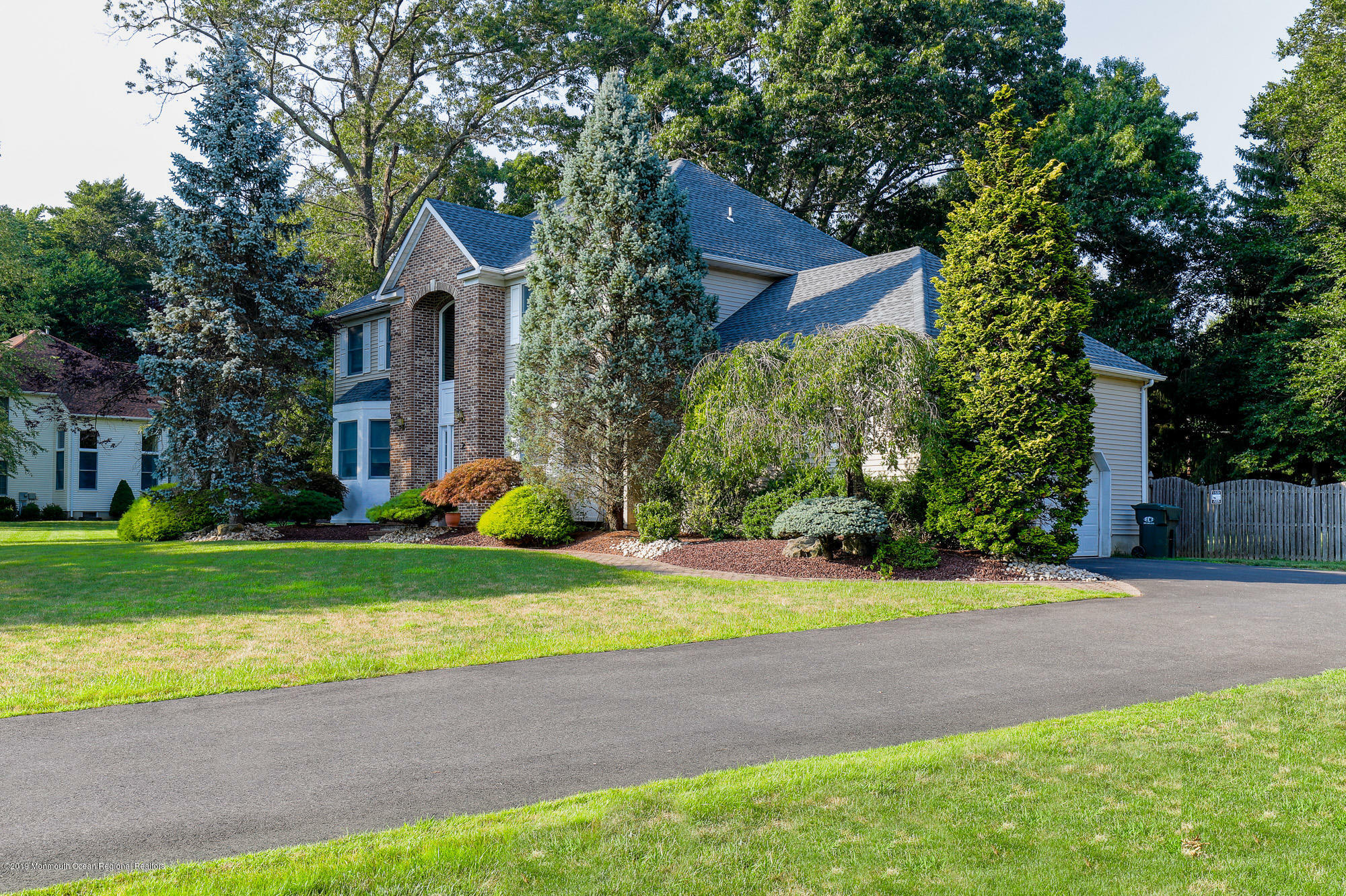 Property Photo:  2 Bentley Court  NJ 07728 