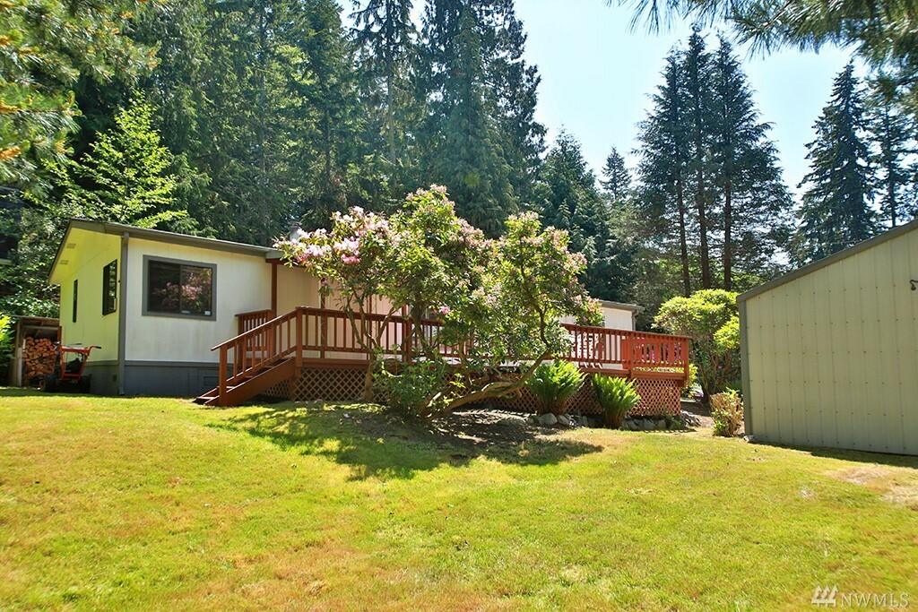 Property Photo:  1877 Fir St  WA 98249 