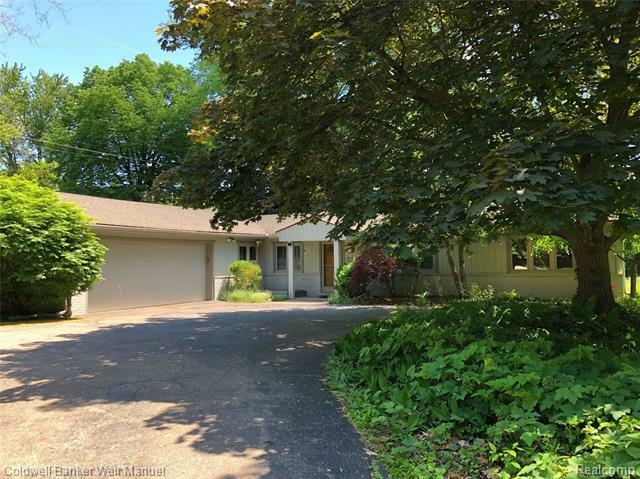 6973 Lahser Road  Bloomfield Twp MI 48301 photo