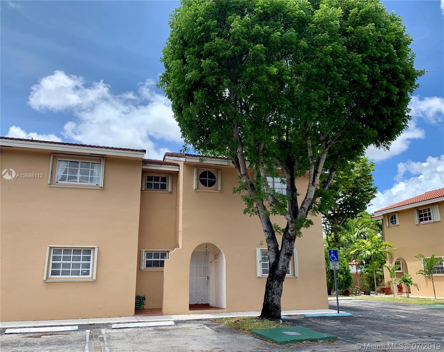 Property Photo: 13491 SW 62nd St 4 FL 33183