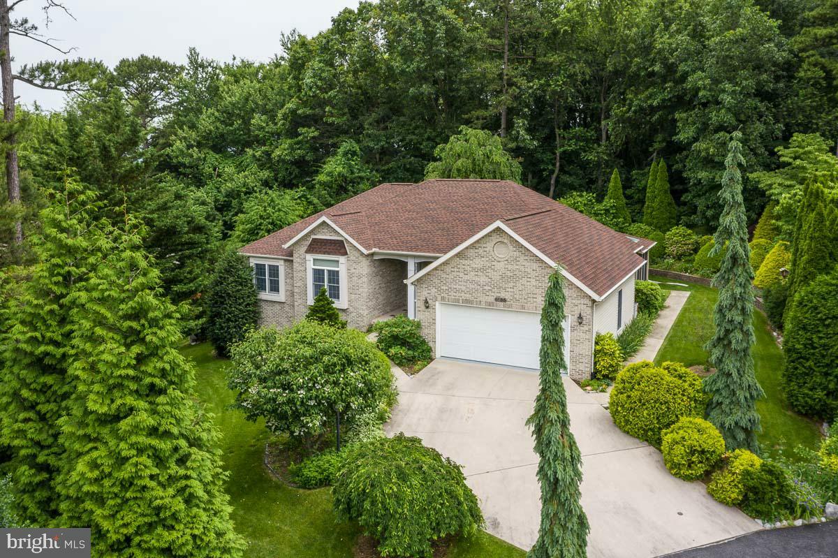 Property Photo:  6185 Greenbriar Terrace  PA 17222 