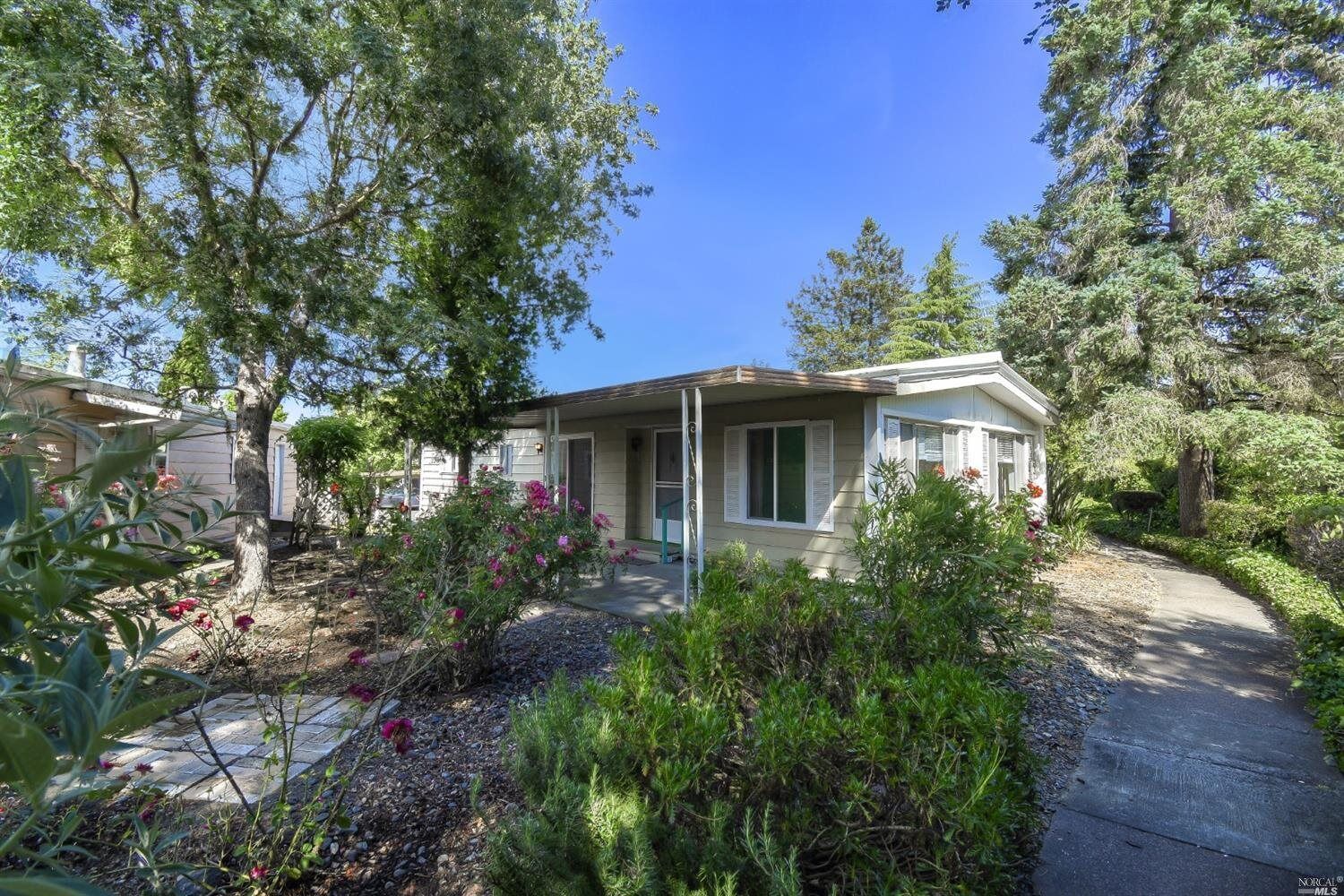 Property Photo:  166 Sequoia Circle  CA 95401 