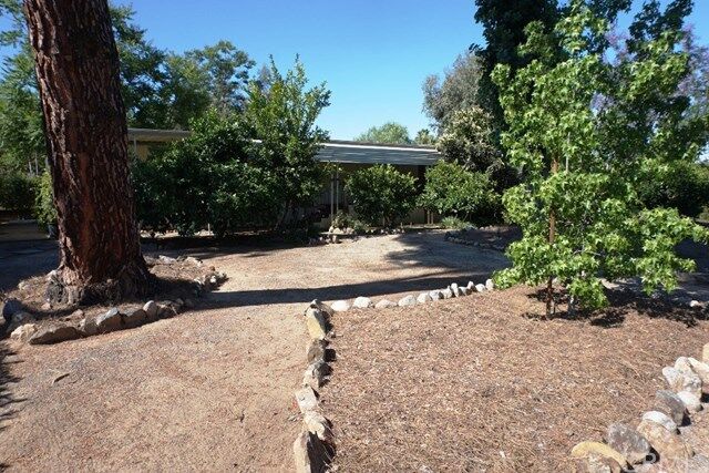 Property Photo:  26955 Meridian Street  CA 92544 