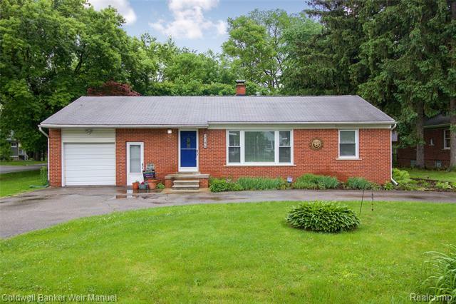 Property Photo: 21470 Whittington MI 48336