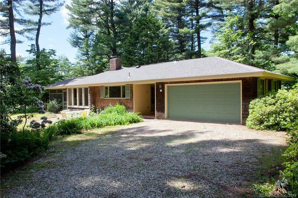 Property Photo: 19 Hildurcrest Drive CT 06070
