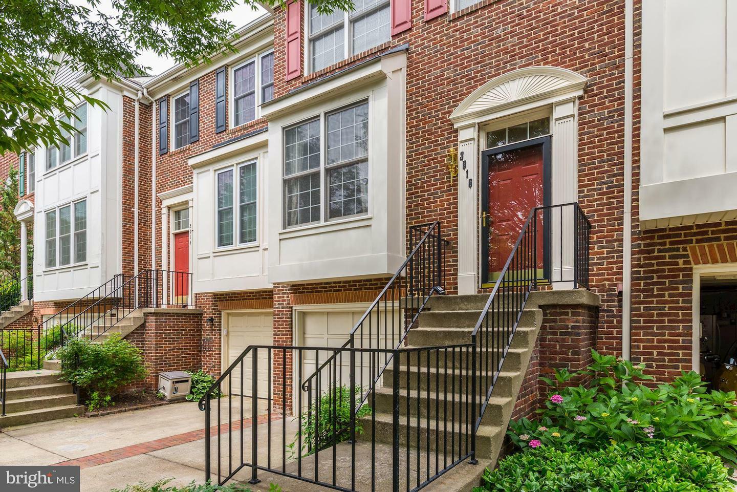 Property Photo:  3916 Charles Avenue  VA 22305 