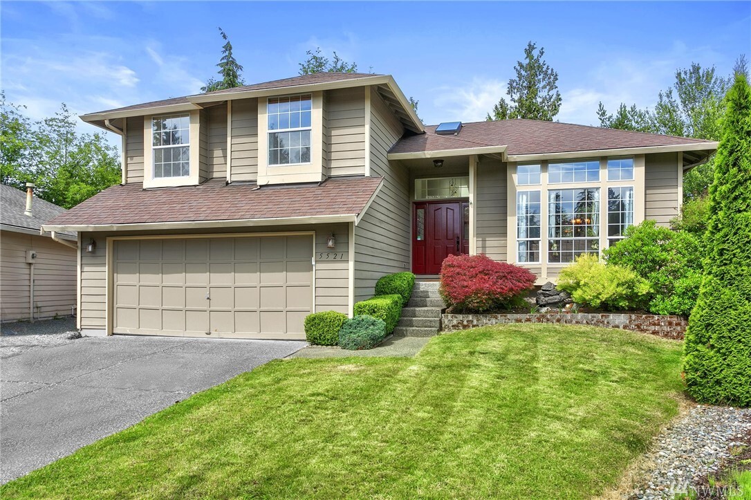 Property Photo:  5521 148th St SE  WA 98208 