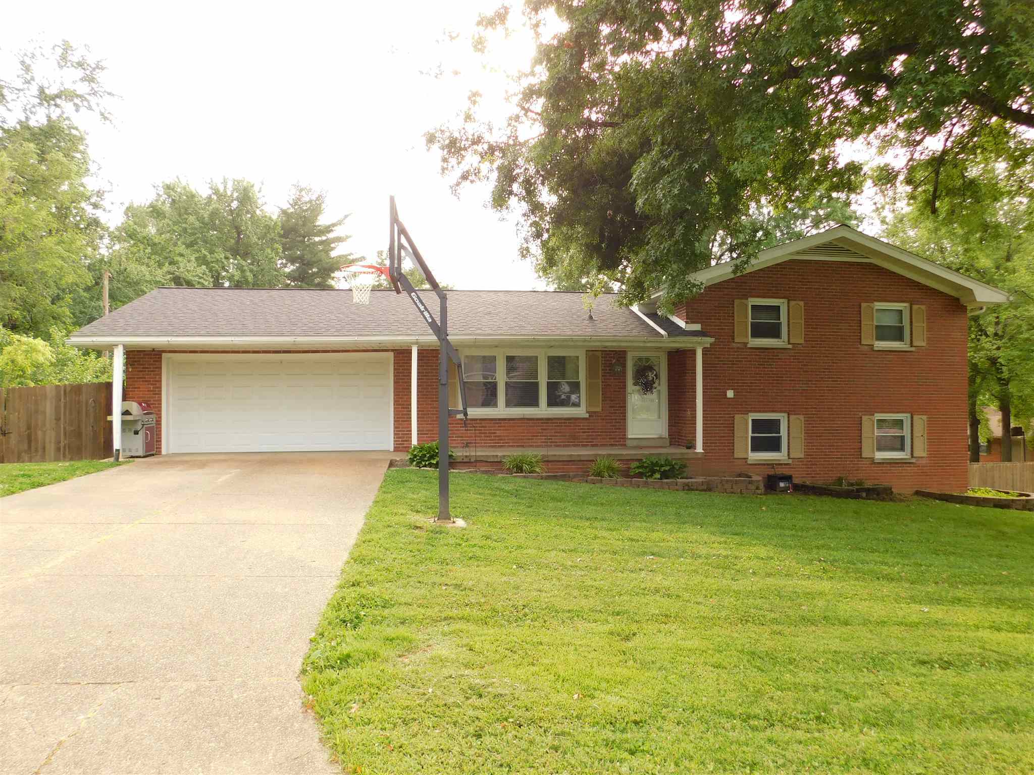 Property Photo: 6026 Hamilton Drive IN 47711