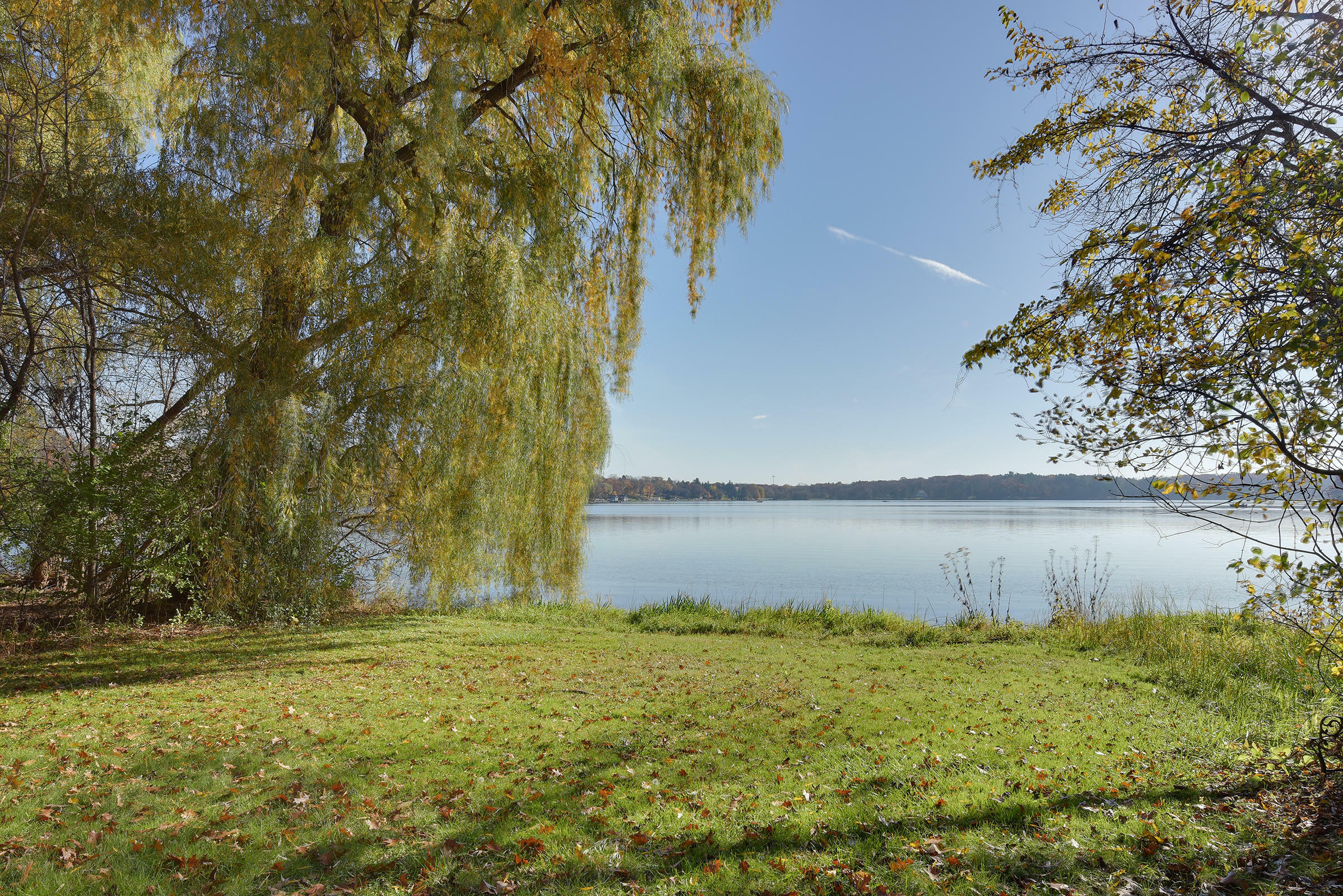 Property Photo: 4866 Hewitts Point Rd WI 53066