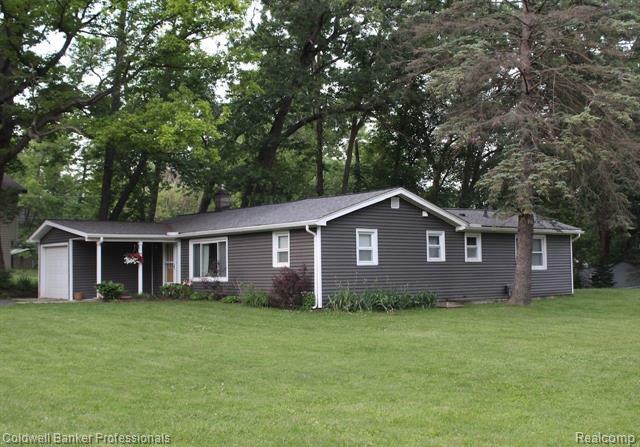 Property Photo:  630 N Conklin Road  MI 48362 