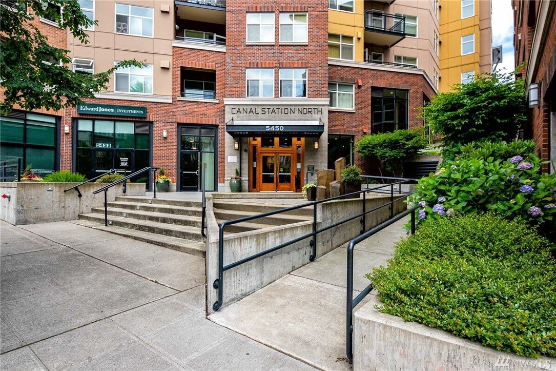 Property Photo:  5450 Leary Avenue NW 361  WA 98107