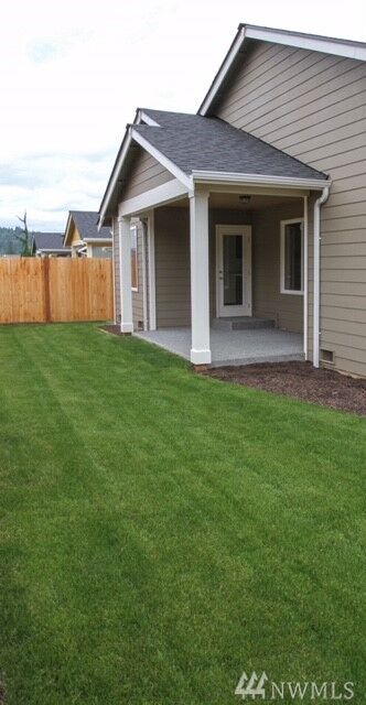 Property Photo: 17210 158th St SE WA 98272