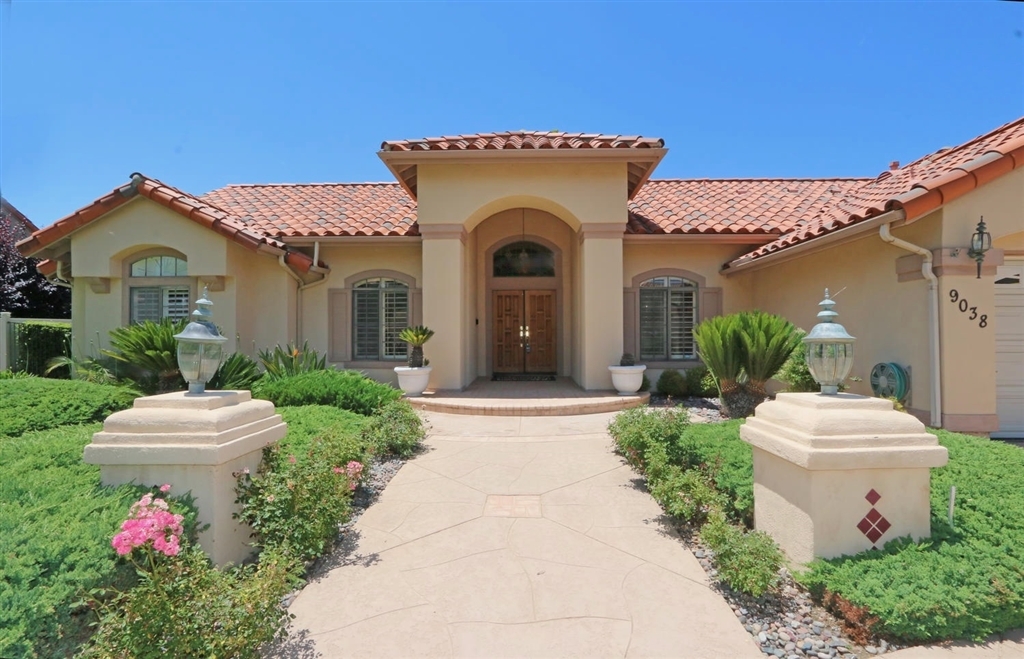 Property Photo:  9038 Summerhill Point  CA 91901 