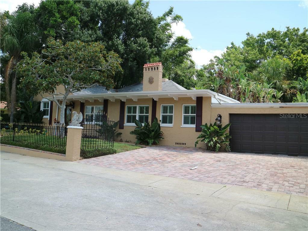 Property Photo:  72 N Park Avenue  FL 34689 