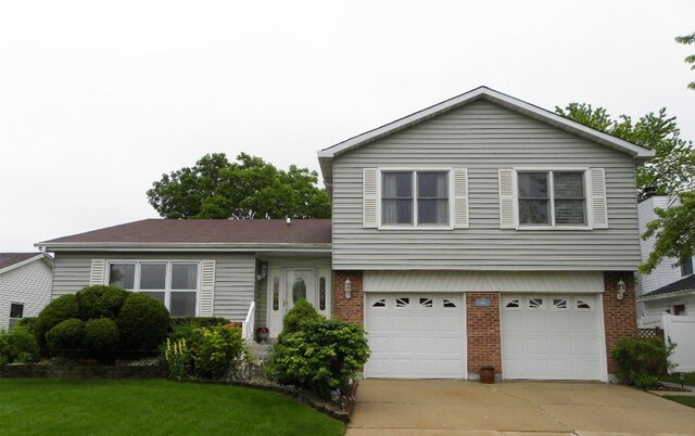 Property Photo: 187 Mill Pond Drive IL 60139