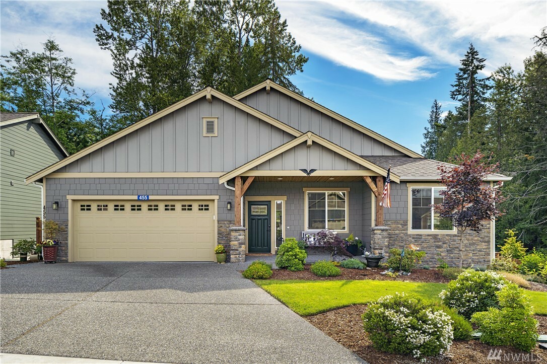 Property Photo: 455 Timberland Loop Dr WA 98273