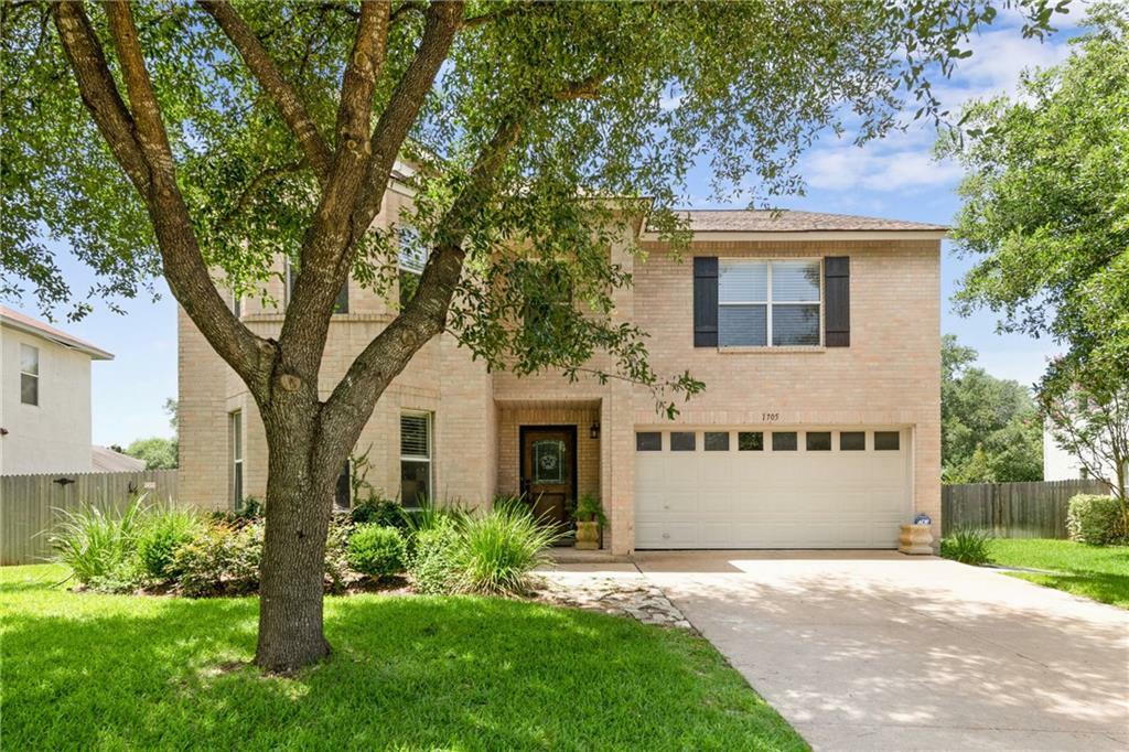 Property Photo: 1705 Chinati Street TX 78613