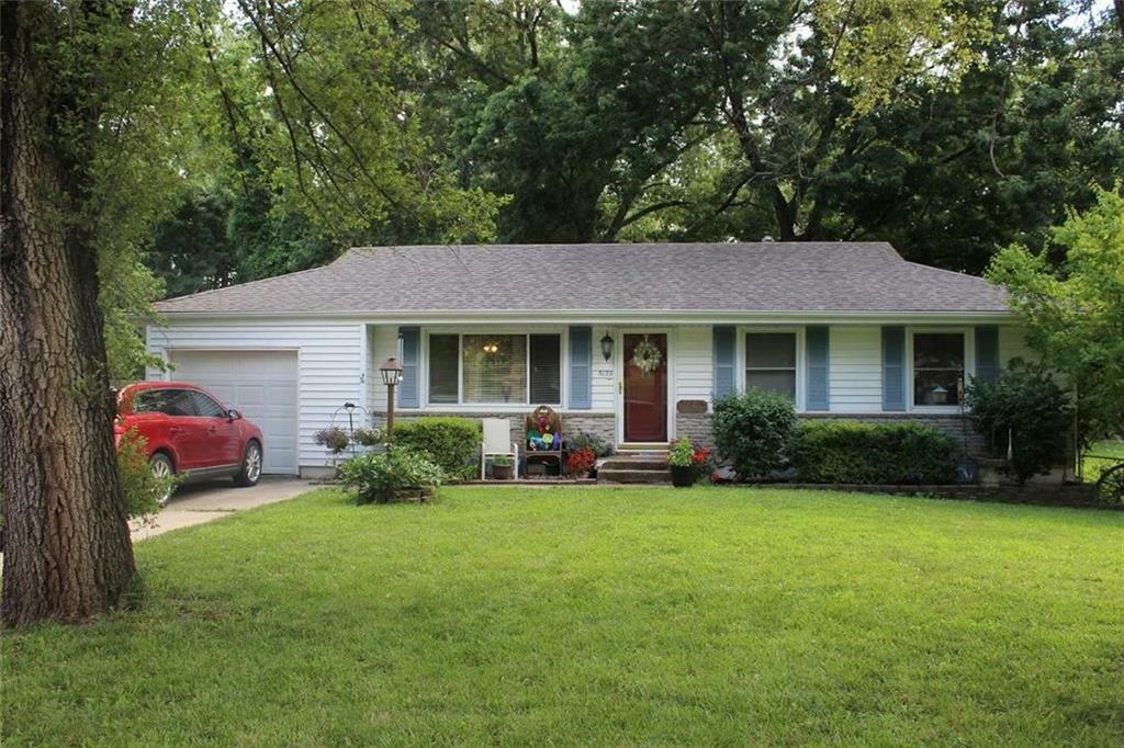 Property Photo:  5139 NE 42nd Street  MO 64117 