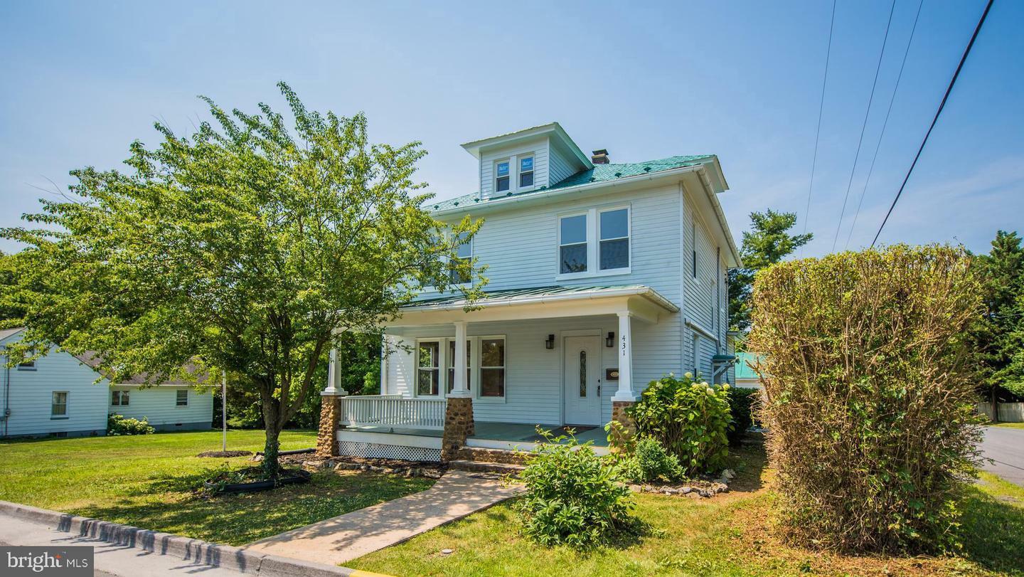 Property Photo:  431 W Court Street  VA 22664 