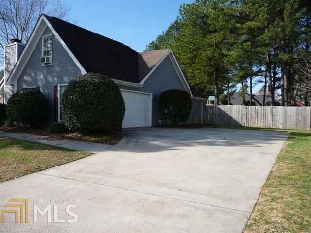 Property Photo:  103 Marteil Ct  GA 31088 