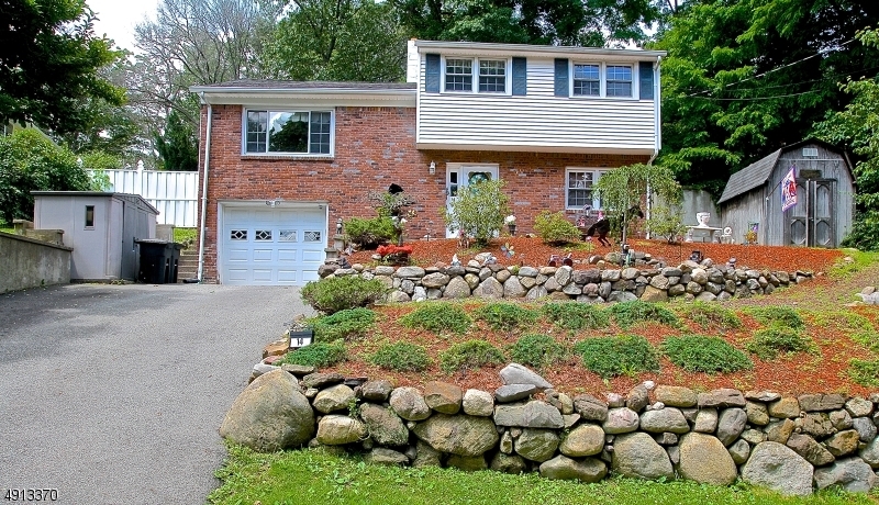 Property Photo:  14 Jeffrey Dr  NJ 07403 