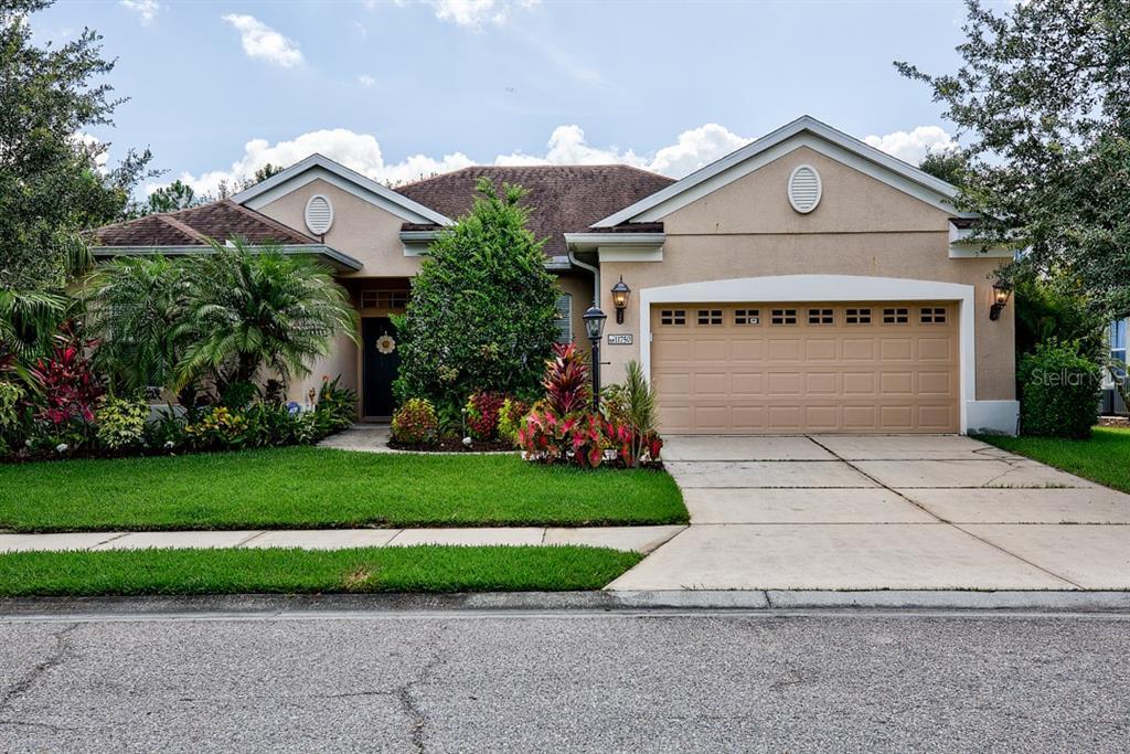 Property Photo:  11750 Hidden Forest Loop  FL 34219 