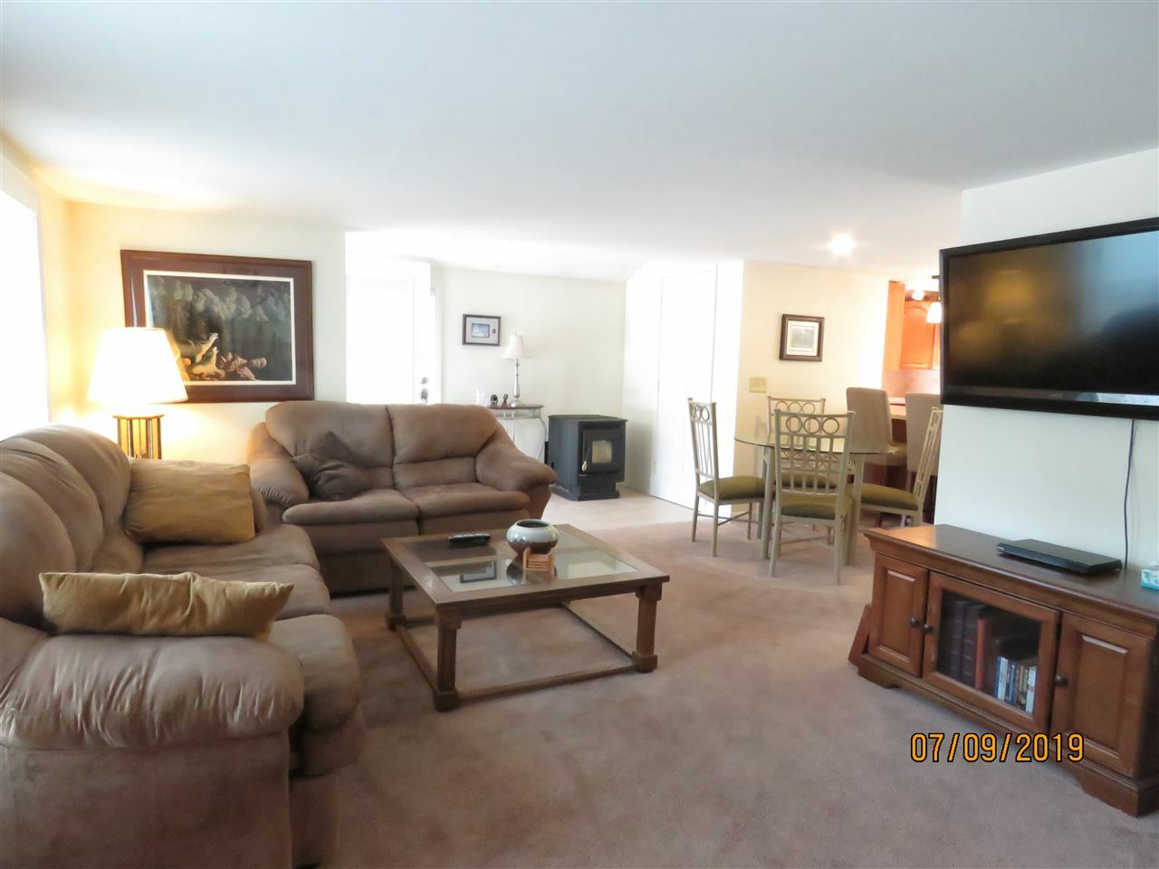 Property Photo: 31 Crescent Street NH 03263