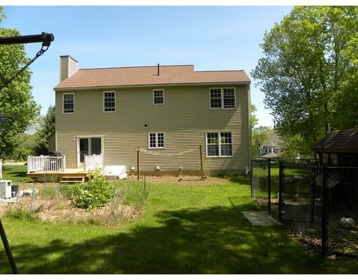 Property Photo:  8 Nichols Ln  MA 01507 