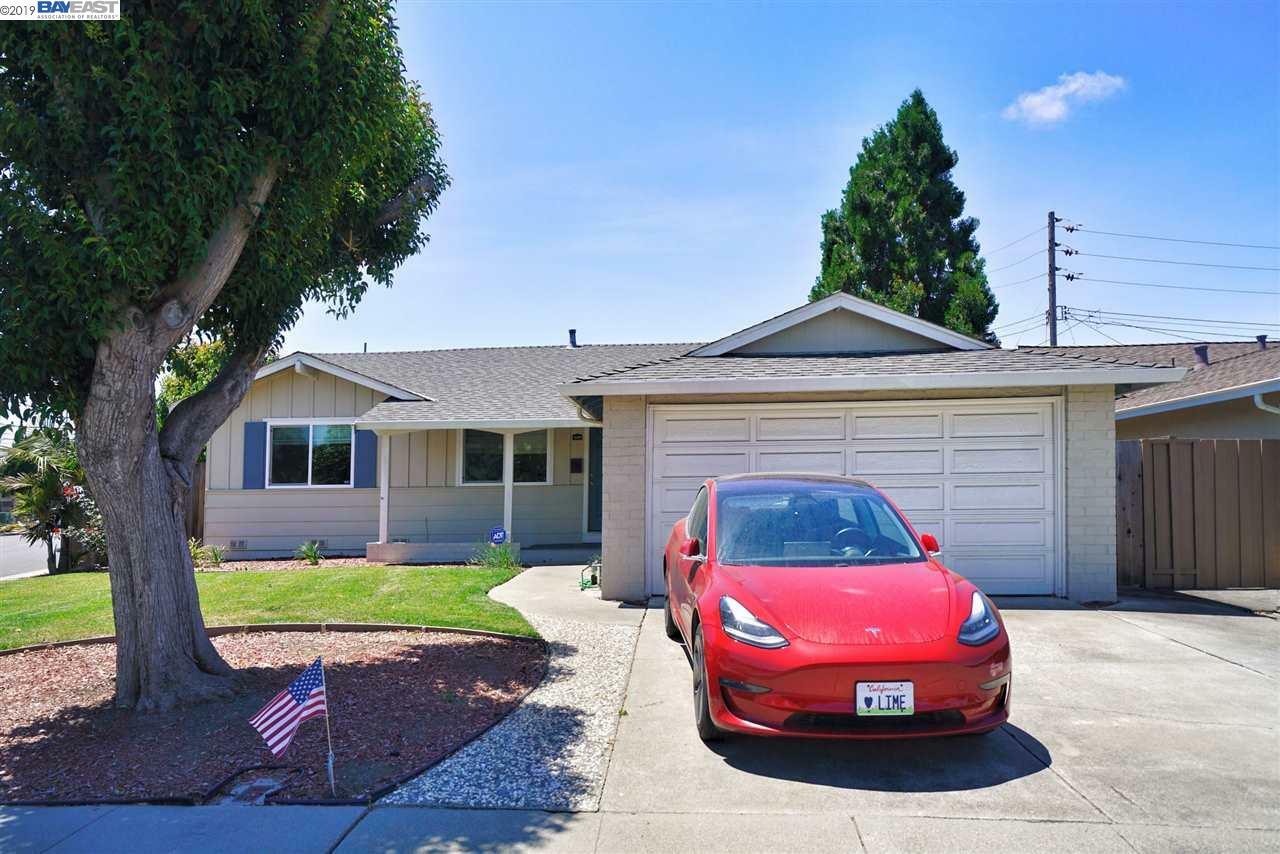 Property Photo:  35299 Aquado Ct  CA 94536 