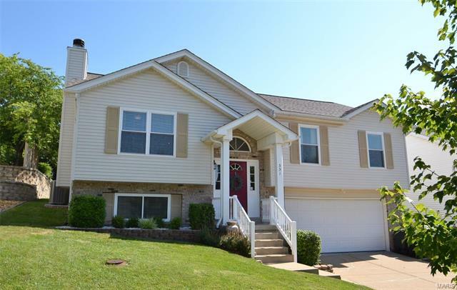Property Photo: 551 Winter Garden Drive 63026